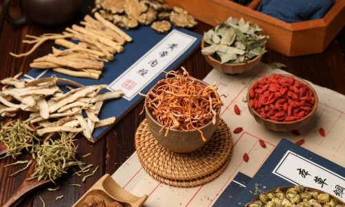 新买实木家具对孕妇网- 新买实木家具对孕妇有害吗知识,分享新家具对孕妇有影响吗
